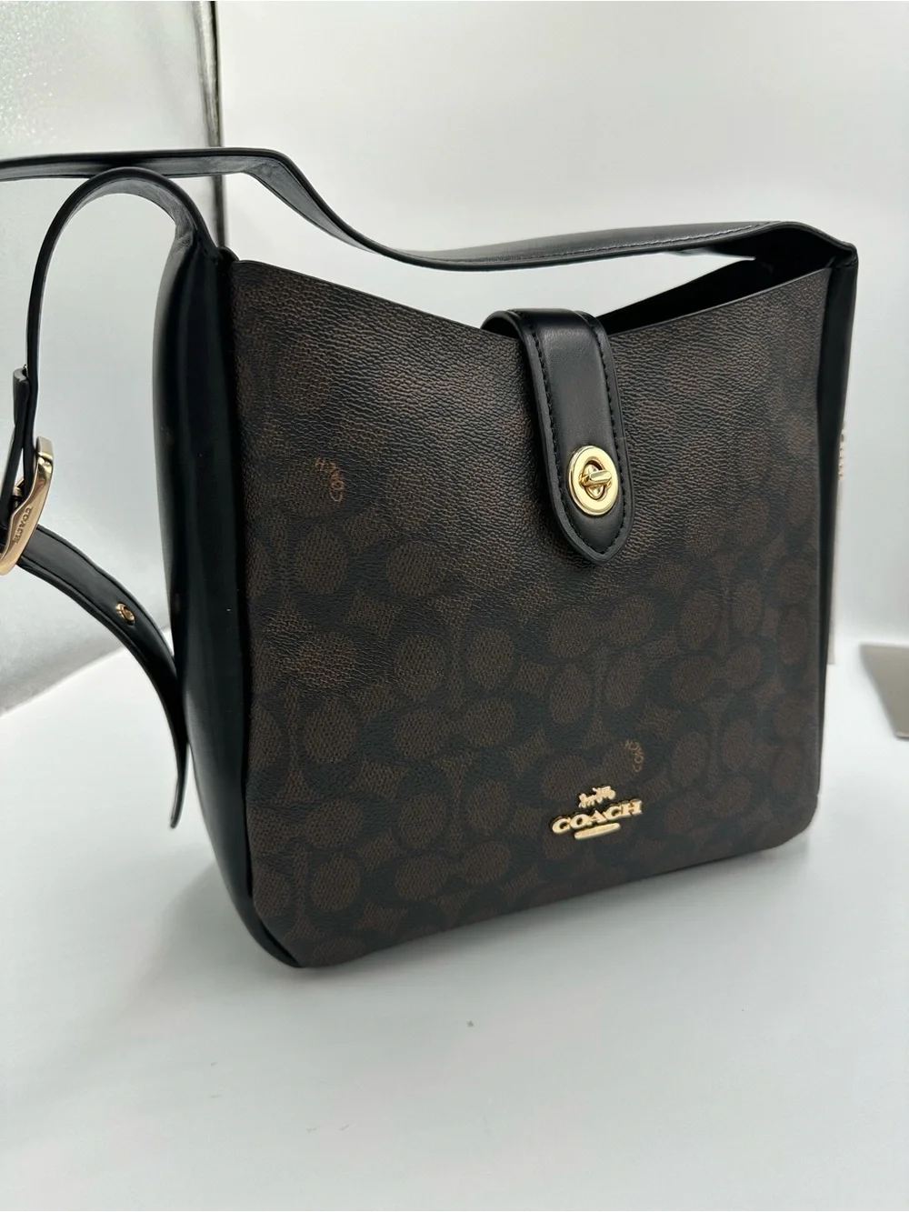 Coach Hadley Hobo Signature Canvas Brown Black Leather Turnlock Gold CW003 NWT